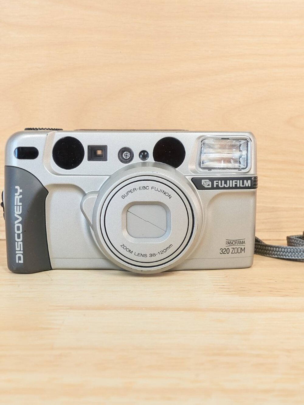 Vintage Fujifilm Discovery 320 Zoom Panorama 35mm Film Camera Tested